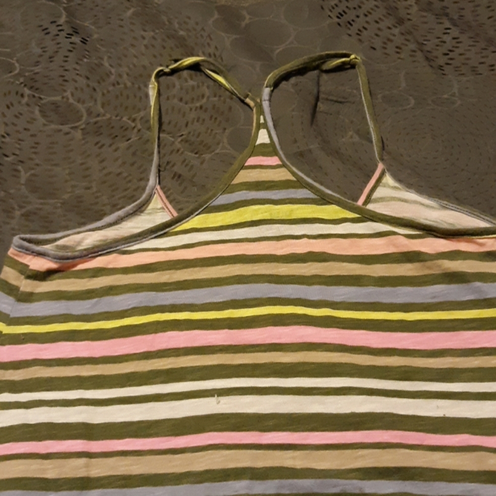 Cute Racer Back Tank! - Picture 3 of 3